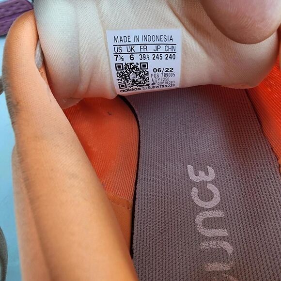 Adidas Questar Flow Contrast Sole Lace-Up Running Shoe US 7.5 Orange Sneakers - Picture 10 of 12